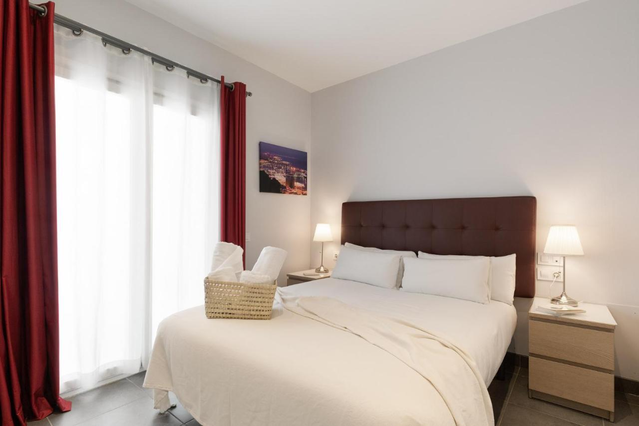 Ola Living Macba Appartement *